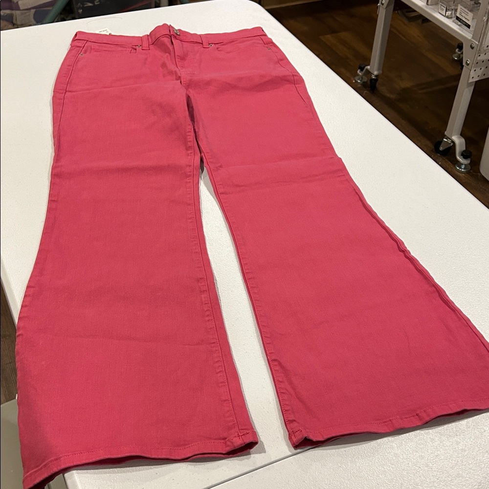 Sneak Peek Hot Pink Wide-Leg Jeans